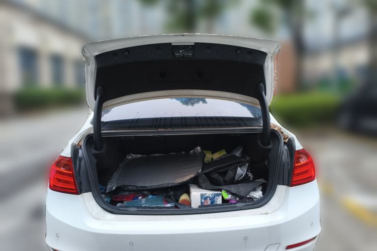 Used BMW 3 Series 2014 320Li Fashion Model Trunk
