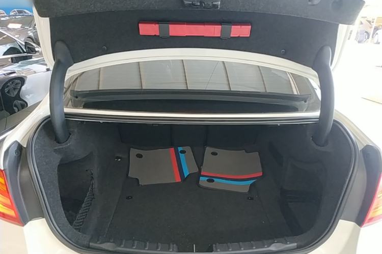 Used BMW 3 Series 2014 320i Sport Design Package Trunk