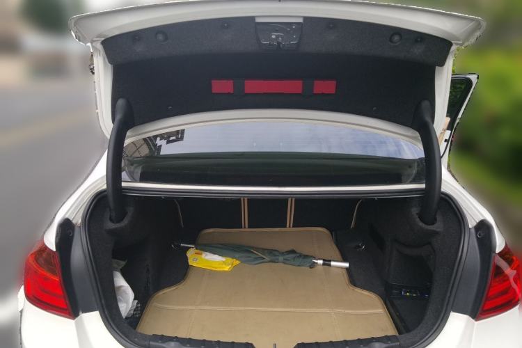 Used BMW 3 Series 2014 328Li Fashion Model Trunk