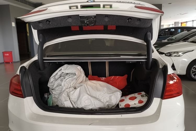 Used BMW 3 Series 2014 320Li Fashion Model Trunk
