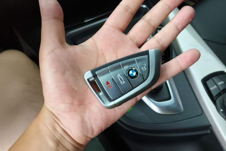 Used BMW 3 Series 2014 320Li Fashion Model Vehicle Key