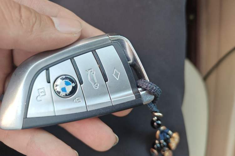 Used BMW 3 Series 2014 320Li Fashion Model Vehicle Key