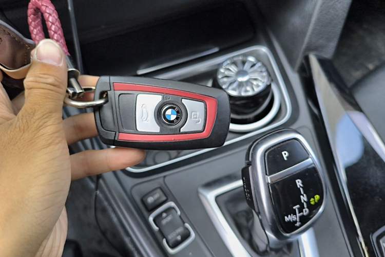 Used BMW 3 Series 2014 328i xDrive Sport Design Package Vehicle Key