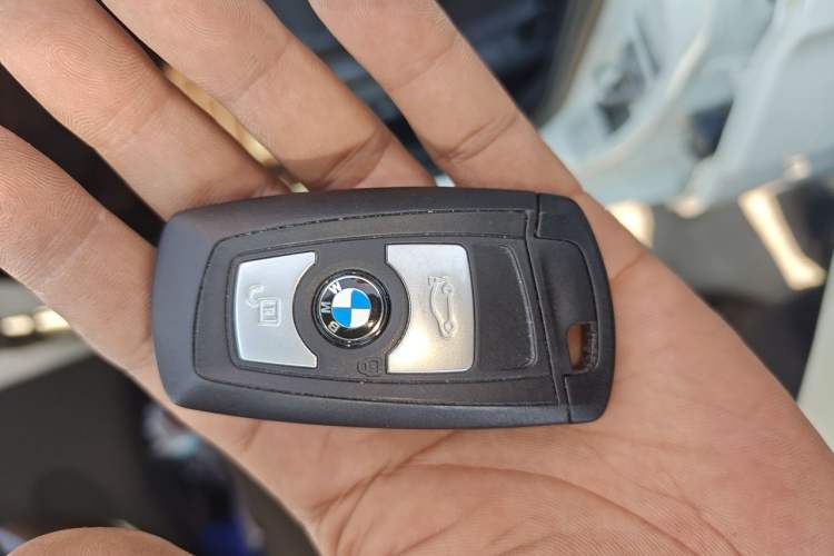 Used BMW 3 Series 2014 328Li Fashion Model Vehicle Key