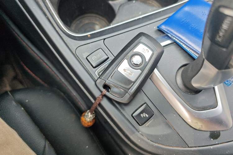 Used BMW 3 Series 2014 320Li Fashion Model Vehicle Key