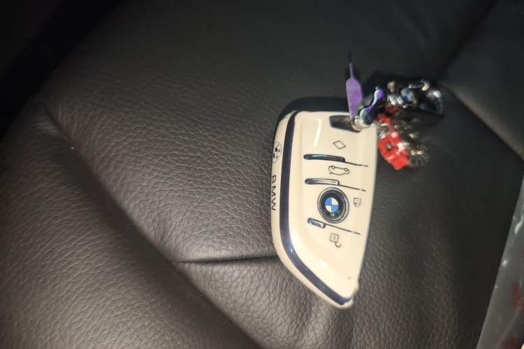 Used BMW 3 Series 2014 320i Sport Edition Vehicle Key