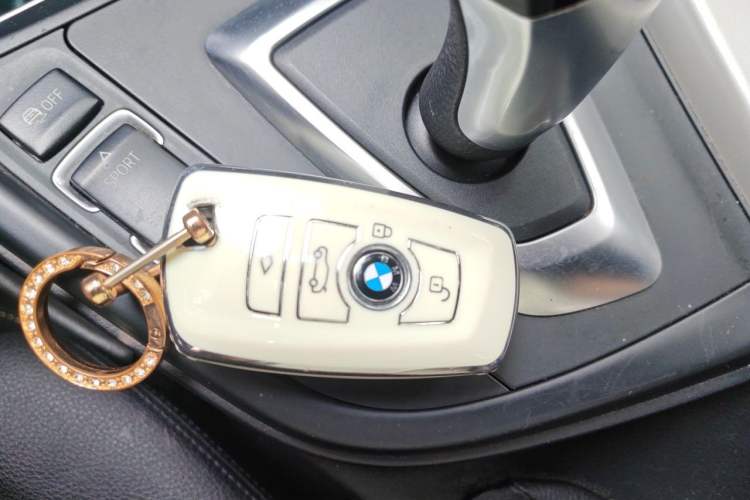 Used BMW 3 Series 2014 320Li Fashion Model Vehicle Key
