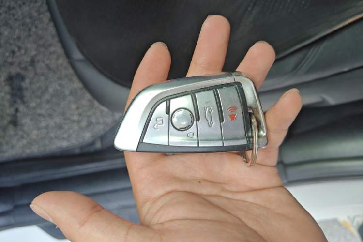 Used BMW 3 Series 2014 320Li Fashion Model Vehicle Key