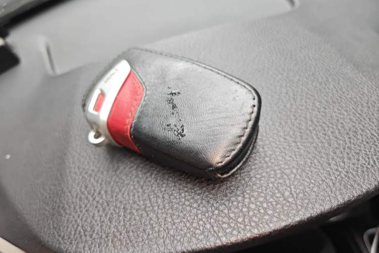 Used BMW 3 Series 2014 320Li Fashion Model Vehicle Key