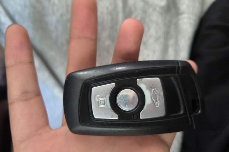 Used BMW 3 Series 2014 320Li Fashion Model Vehicle Key