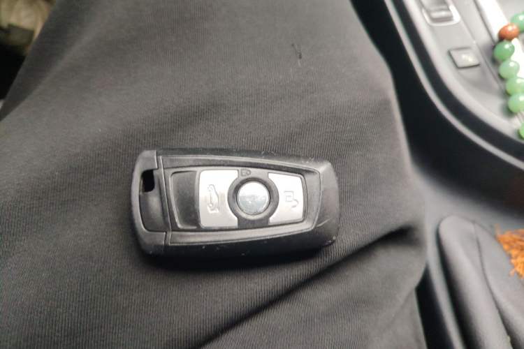 Used BMW 3 Series 2014 320Li Fashion Model Vehicle Key