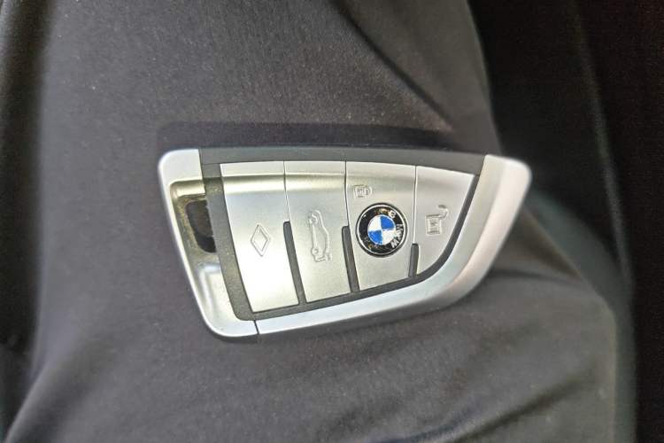 Used BMW 3 Series 2014 320Li Fashion Model Vehicle Key