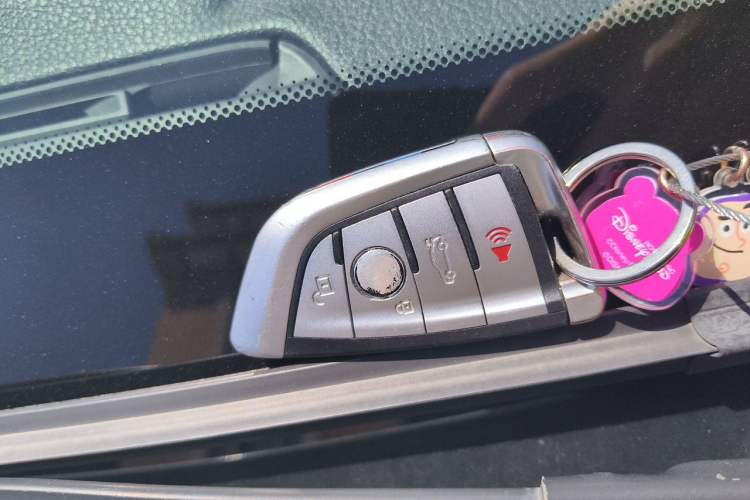 Used BMW 3 Series 2014 320Li Fashion Model Vehicle Key