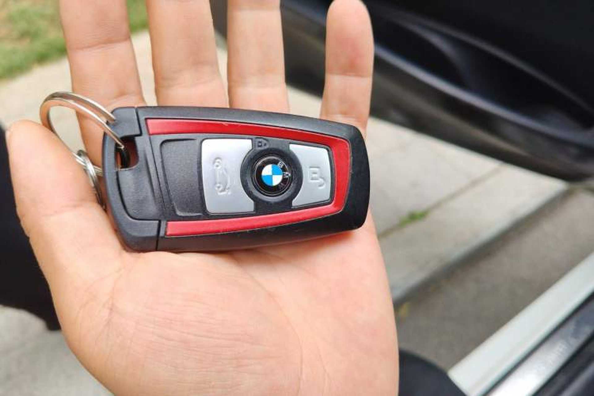 Used BMW 3 Series 2014 328i Sport Design Package Vehicle Key