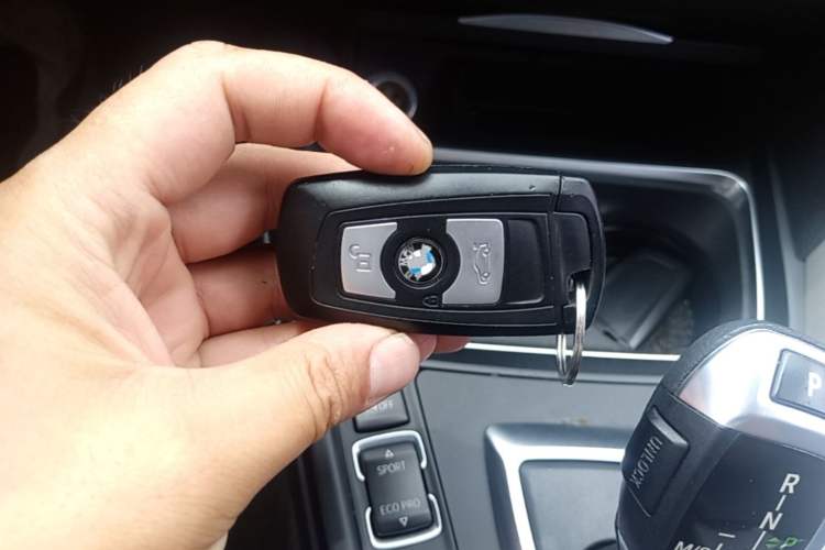 Used BMW 3 Series 2014 320Li Fashion Model Vehicle Key