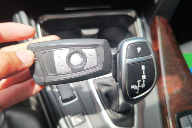 Used BMW 3 Series 2014 328Li Fashion Model Vehicle Key