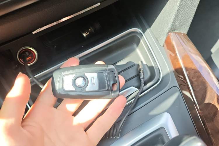 Used BMW 3 Series 2014 328Li Fashion Model Vehicle Key