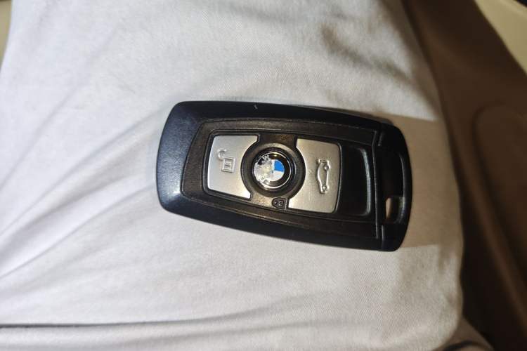 Used BMW 3 Series 2014 320Li Fashion Model Vehicle Key