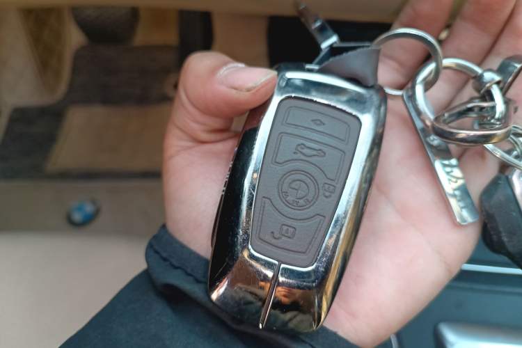 Used BMW 3 Series 2014 320Li Fashion Model Vehicle Key