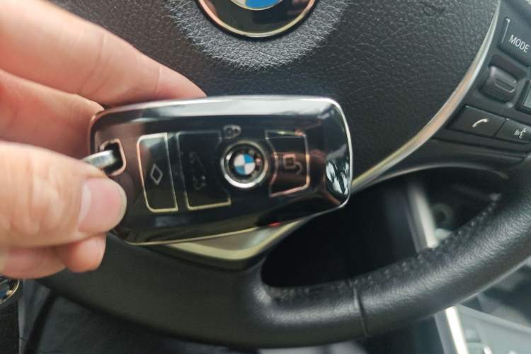Used BMW 3 Series 2014 320Li Fashion Model Vehicle Key