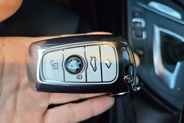 Used BMW 3 Series 2014 328i Sport Design Package Vehicle Key