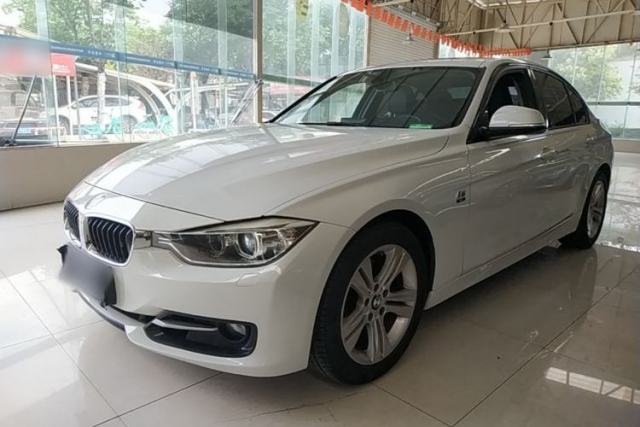 Used BMW 3 Series 2014 320i Sport Design Package