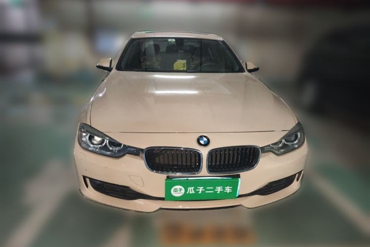 Used BMW 3 Series 2014 320i Sport Edition Front