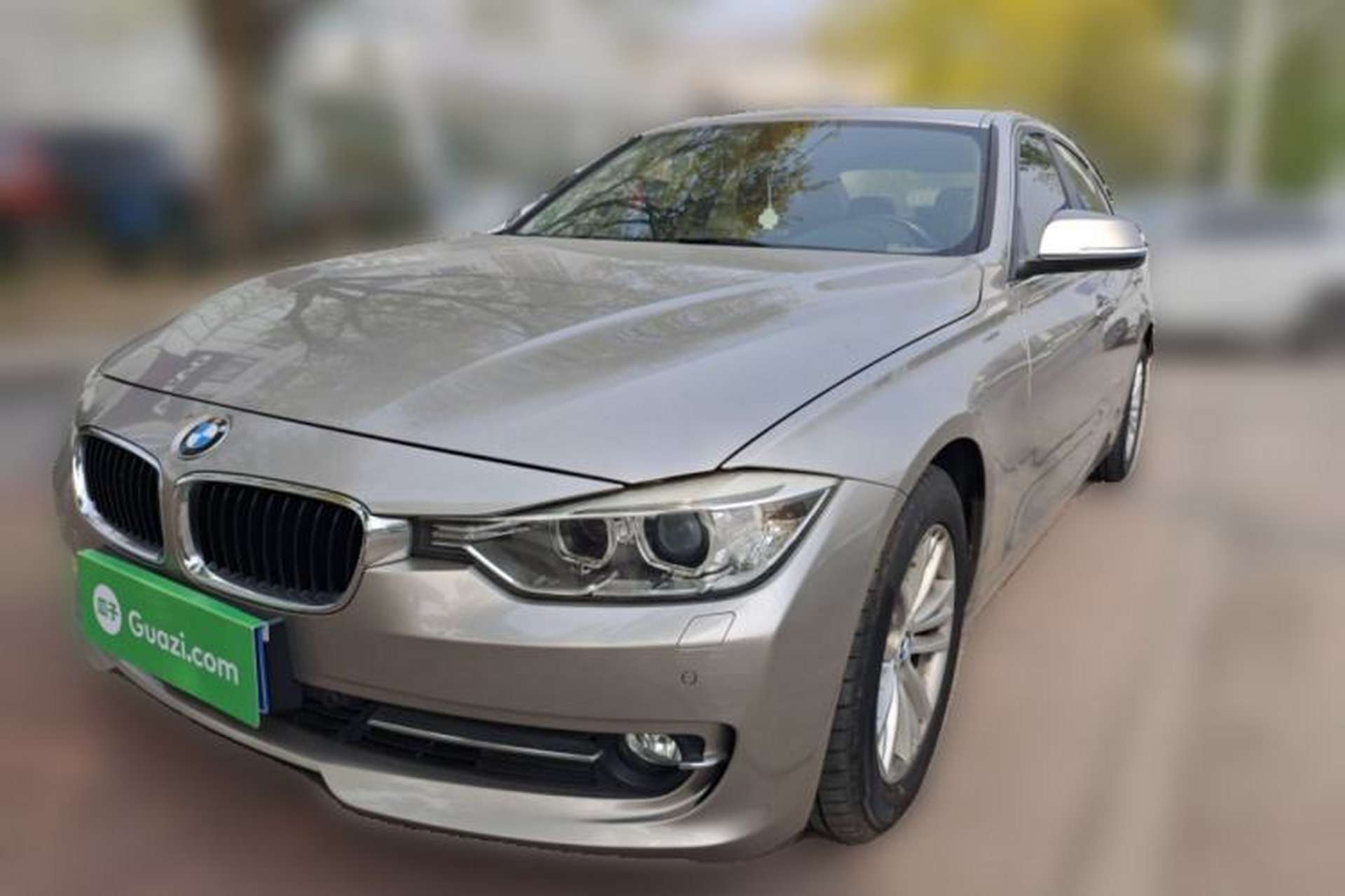 Used BMW 3 Series 2014 320Li Fashion Model Front Left 45 Deg