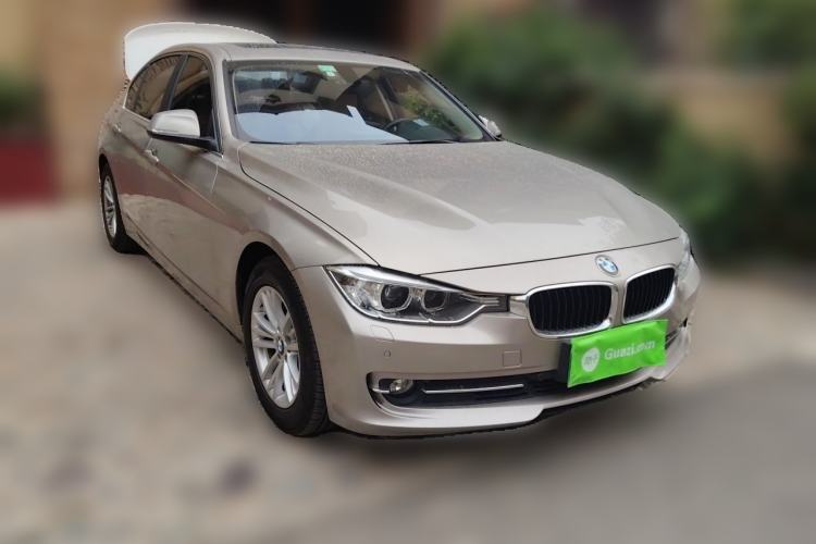 Used BMW 3 Series 2014 320Li Fashion Model Front Right 45 Deg