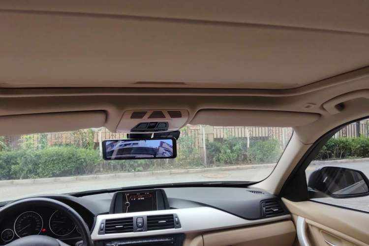 Used BMW 3 Series 2014 320Li Fashion Model Headliner