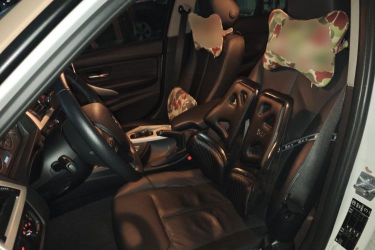 Used BMW 3 Series 2014 320i Sport Edition Left Front Seat