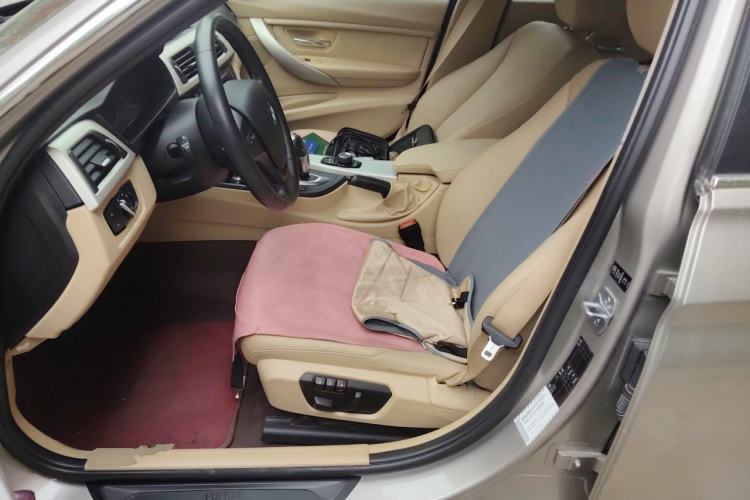 Used BMW 3 Series 2014 320Li Fashion Model Left Front Seat