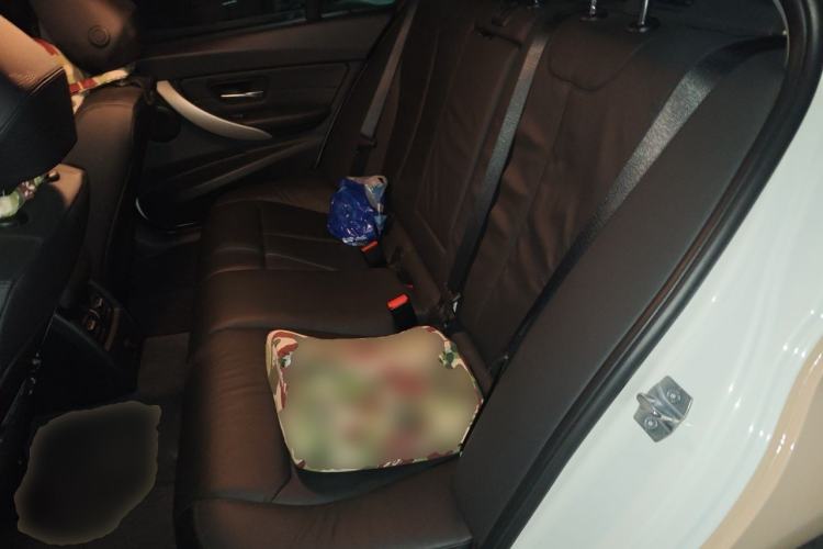 Used BMW 3 Series 2014 320i Sport Edition Left Rear Seat