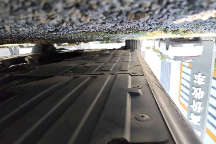 Used BMW 3 Series 2014 320Li Fashion Model Left Side Sill