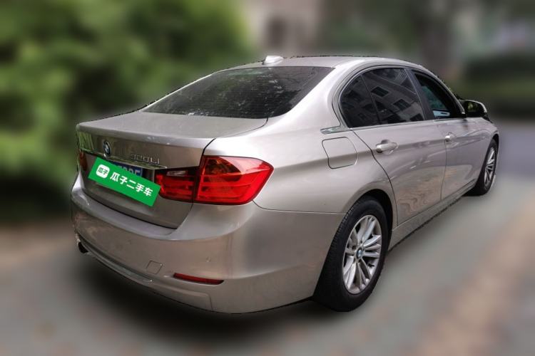 Used BMW 3 Series 2014 320Li Fashion Model Rear Right 45 Deg