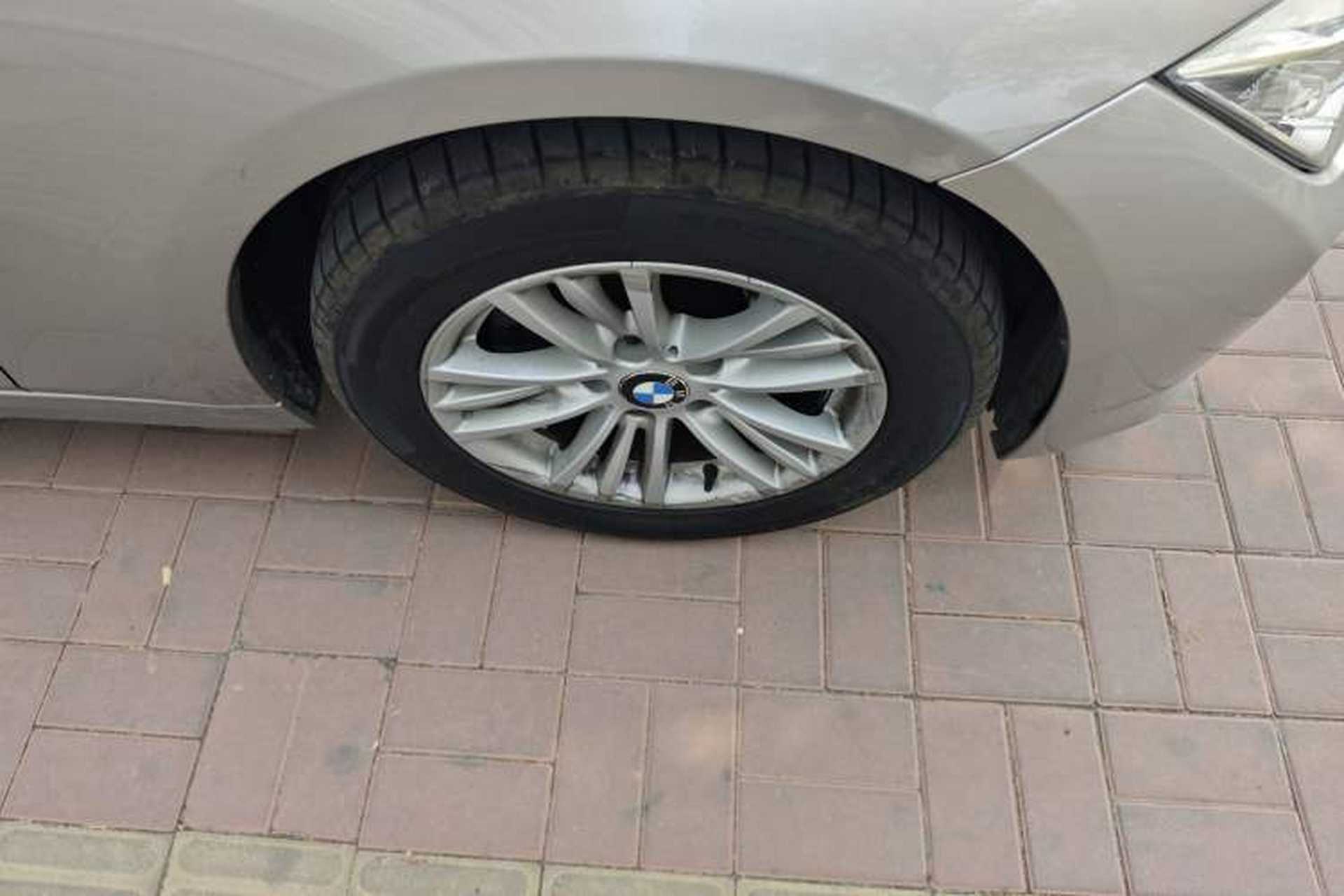 Used BMW 3 Series 2014 320Li Fashion Model Right Front Wheel Hub