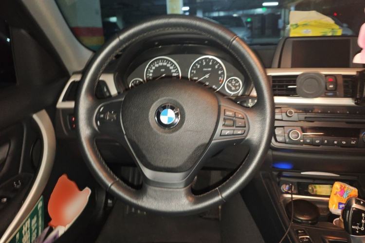 Used BMW 3 Series 2014 320i Sport Edition Steering Wheel