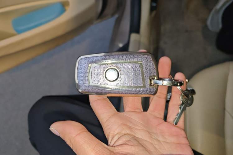 Used BMW 3 Series 2014 320Li Fashion Model Vehicle Key