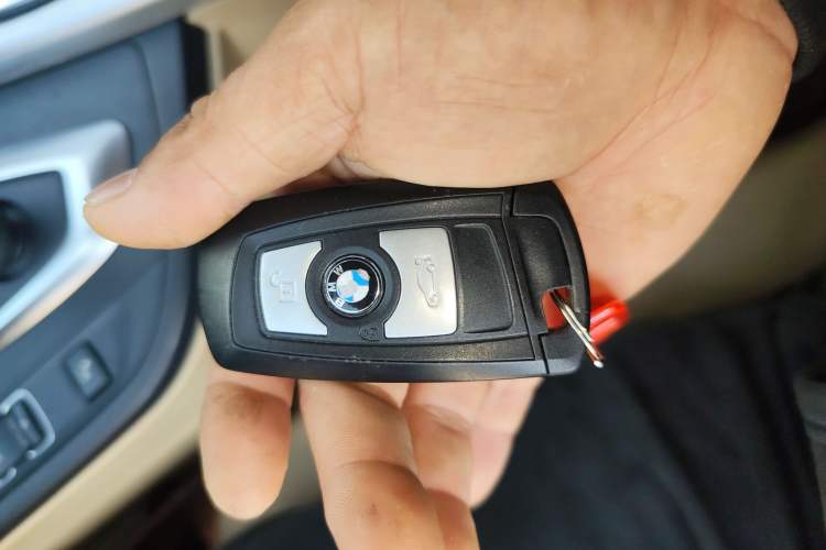 Used BMW 3 Series 2014 320Li Fashion Model Vehicle Key