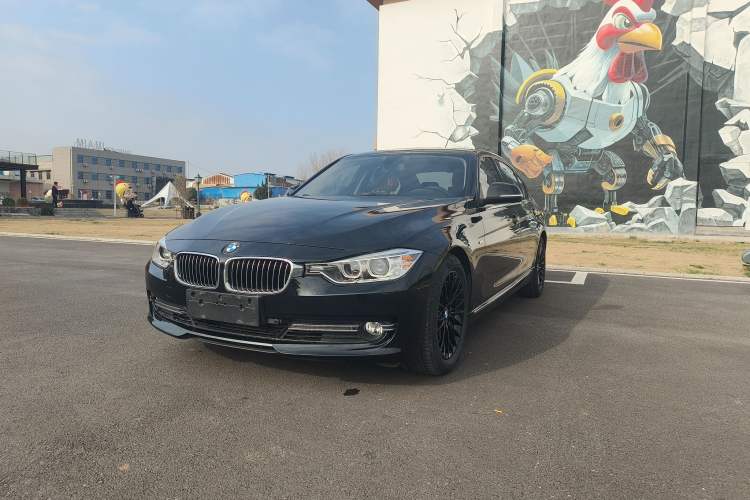 Used BMW 3 Series 2015 320Li Luxury Design Package Exterior 1