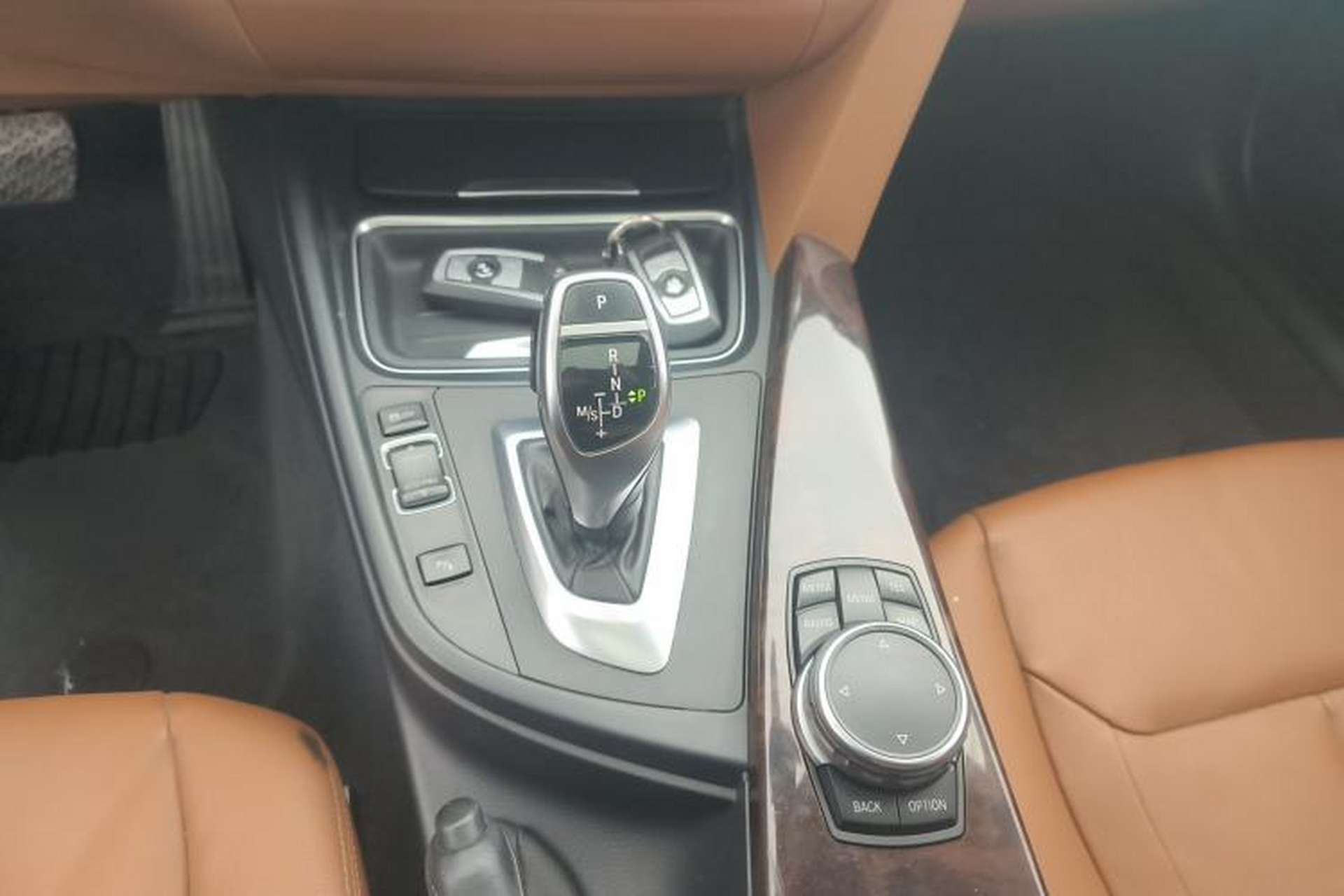 Used BMW 3 Series 2015 320Li Luxury Design Package Gear Lever