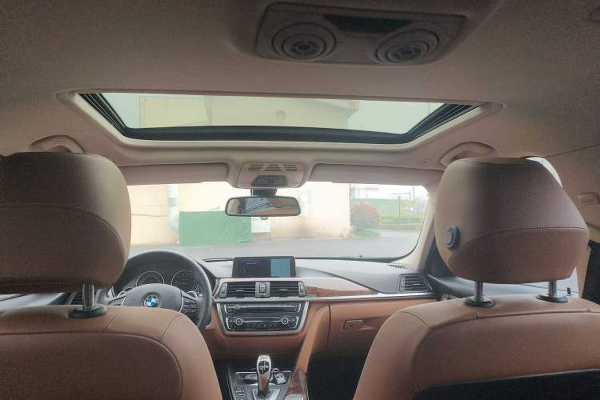 Used BMW 3 Series 2015 320Li Luxury Design Package Headliner