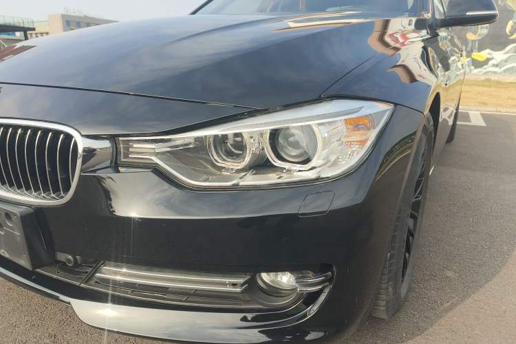Used BMW 3 Series 2015 320Li Luxury Design Package Left Front Headlight
