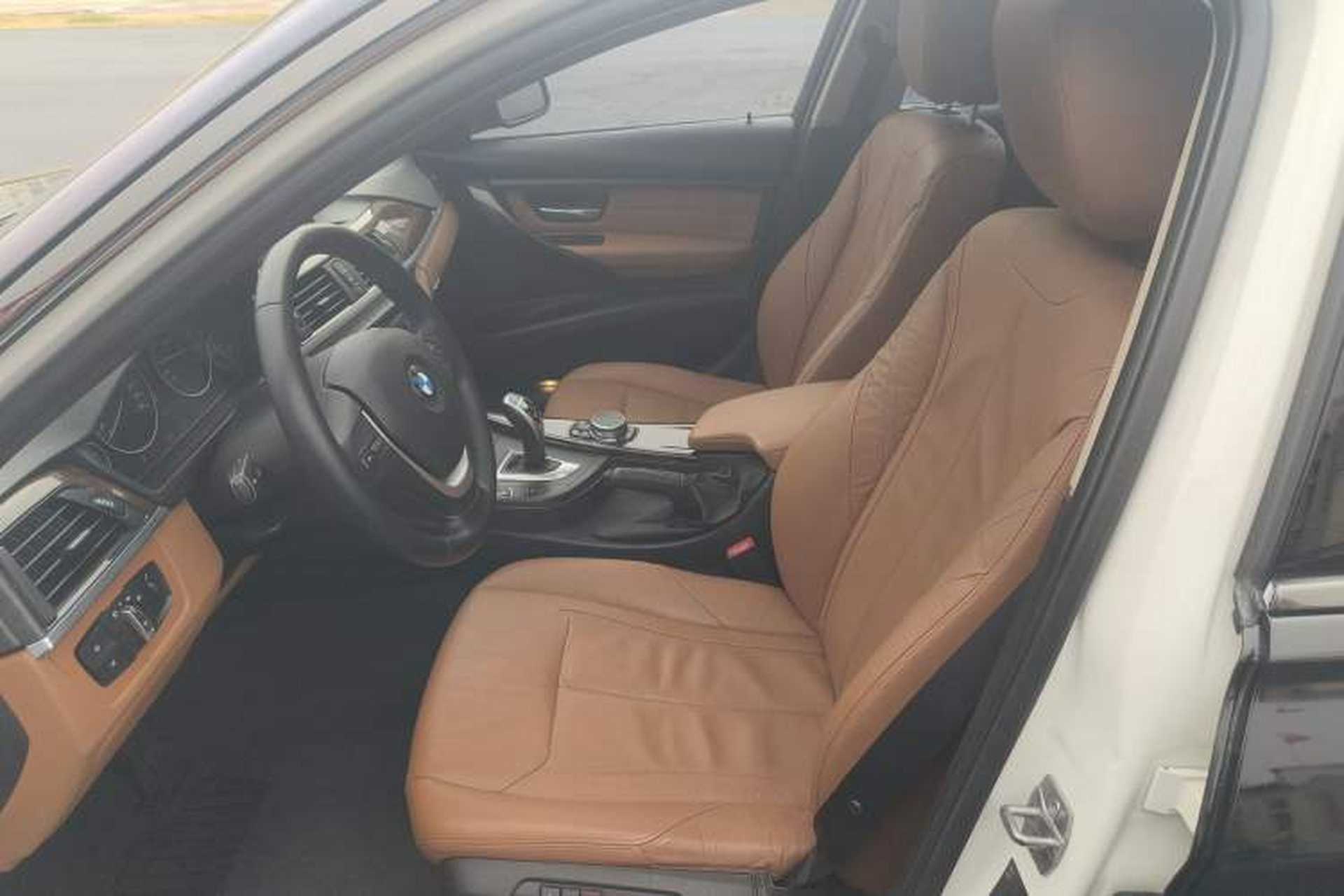 Used BMW 3 Series 2015 320Li Luxury Design Package Left Front Seat