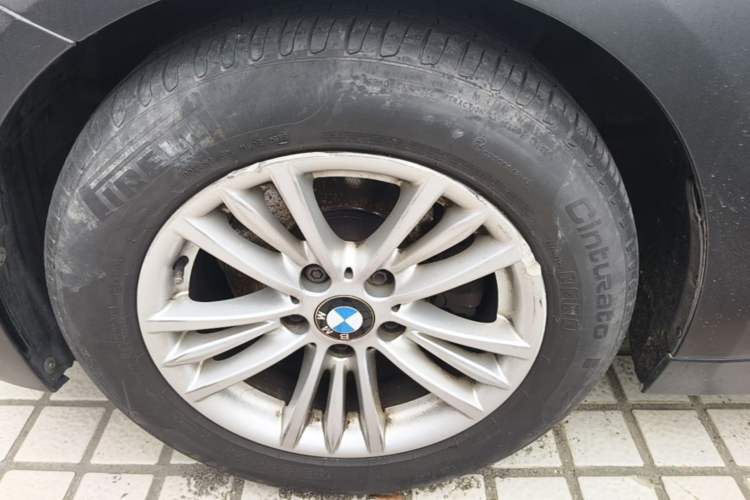 Used BMW 3 Series 2015 320Li Luxury Edition Fashion Model Left Front Wheel Hub