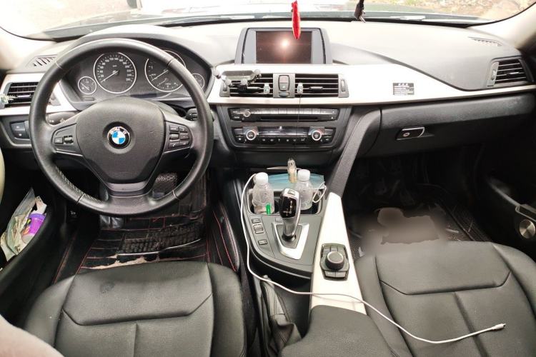 Used BMW 3 Series 2015 320Li Luxury Edition Fashion Model Center Console