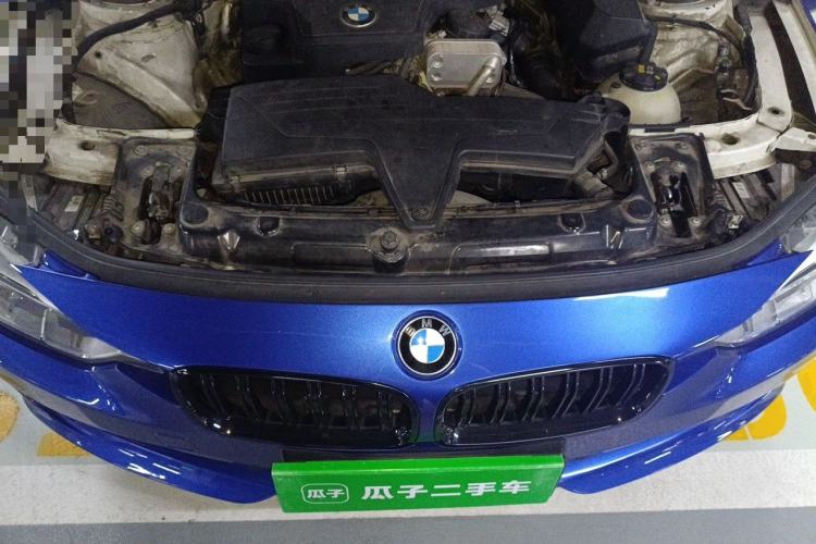Used BMW 3 Series 2015 320Li Luxury Edition Fashion Model Engine Bay