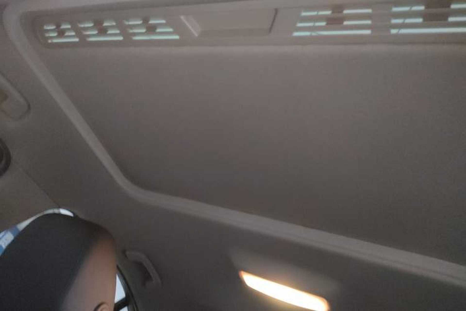 Used BMW 3 Series 2015 320i Active Edition Headliner