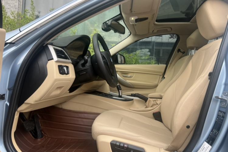 Used BMW 3 Series 2015 320Li Fashion Model Left Front Seat