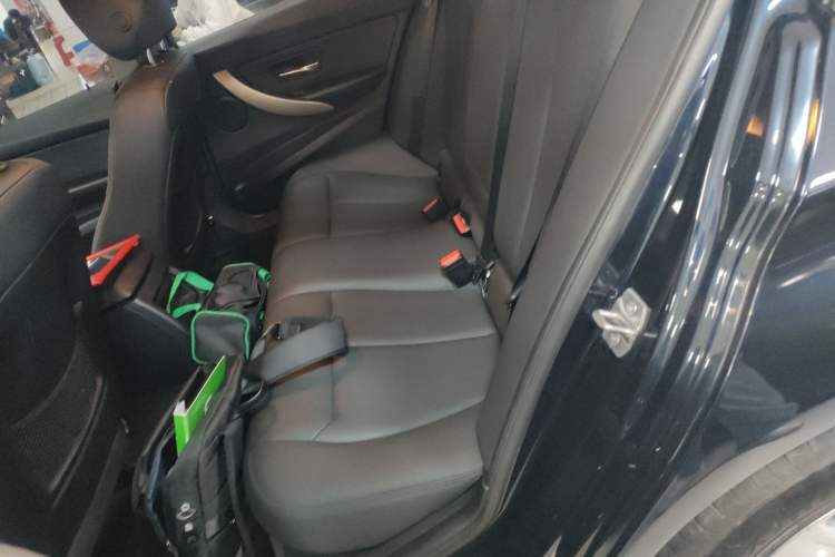 Used BMW 3 Series 2015 320i Active Edition Left Rear Seat